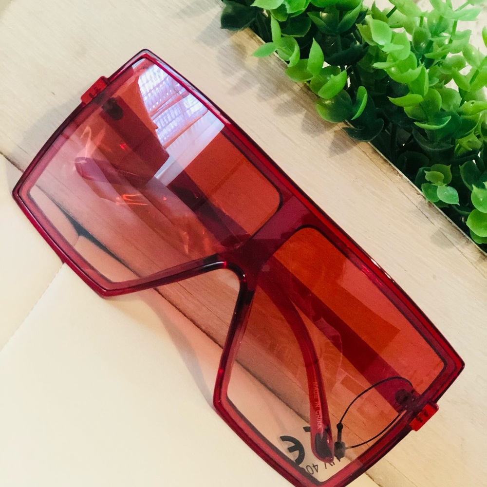 Oversized Women sunglasses